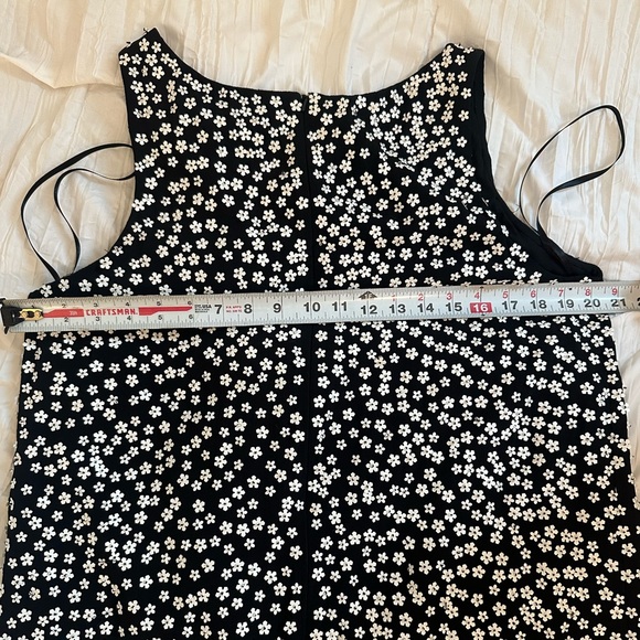 French Connection Dorothy Drape Beaded Floral Dress Size 12 - Picture 8 of 9